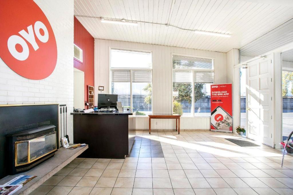 Oyo Hotel Kalama Exteriör bild